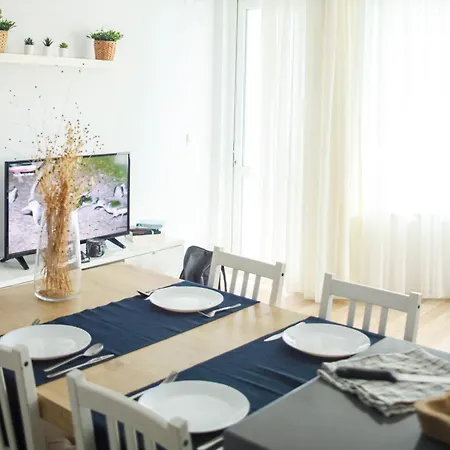 Skovde Apartment